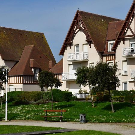 L'Esperluette - Magnifique Vue Mer Et Balcon Courseulles-sur-Mer Eksteriør billede