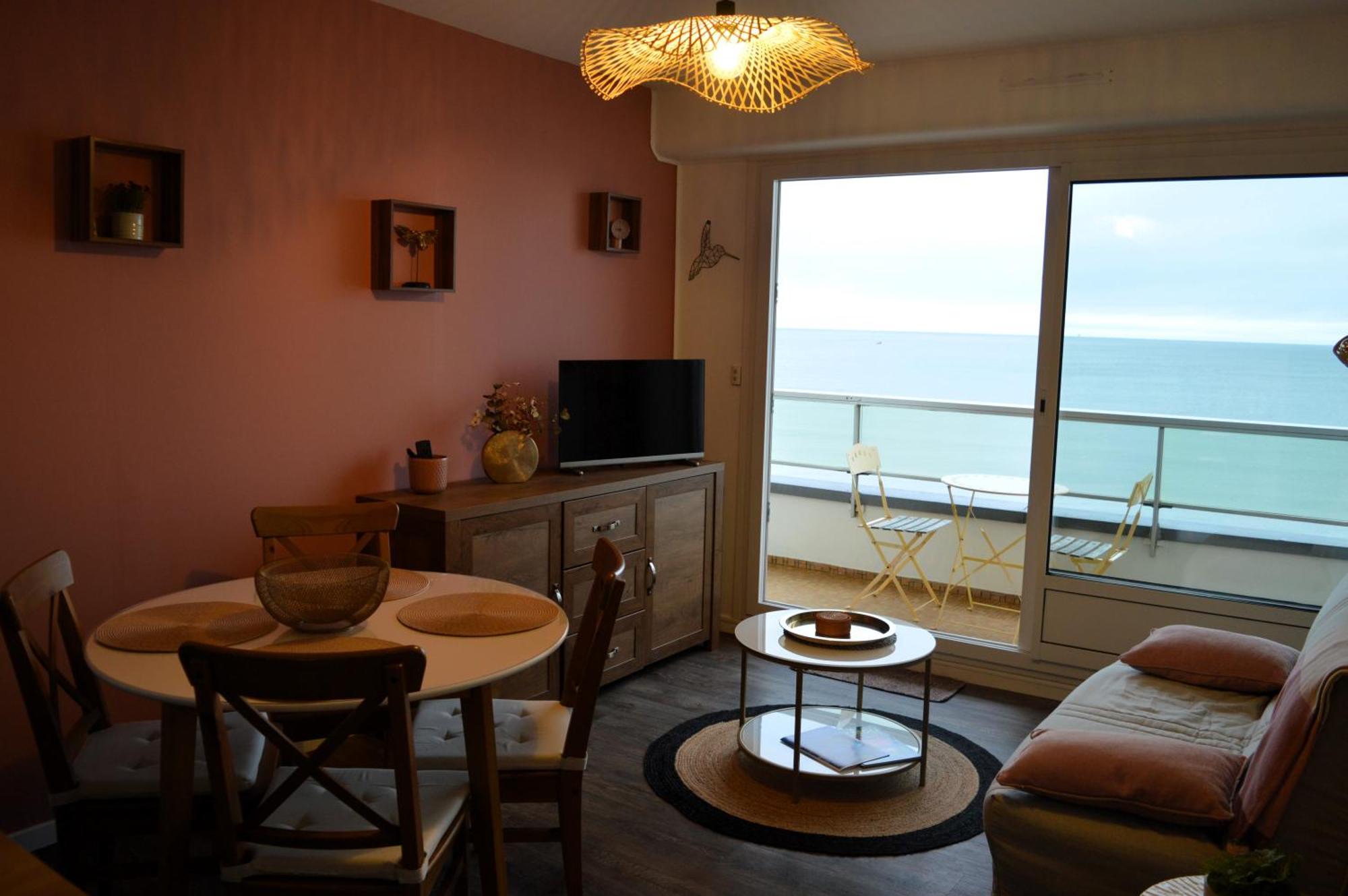 L'Esperluette - Magnifique Vue Mer Et Balcon Courseulles-sur-Mer Eksteriør billede