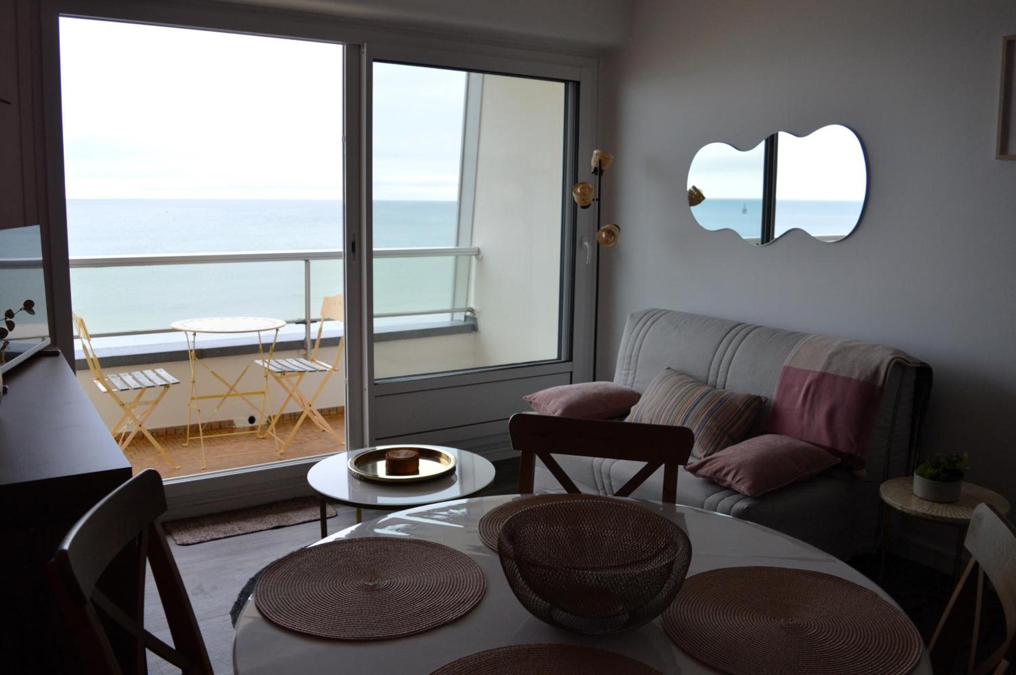 L'Esperluette - Magnifique Vue Mer Et Balcon Courseulles-sur-Mer Eksteriør billede